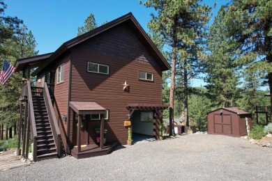 Charming Meadowcreek fully furnished home featuring three on Meadowcreek Golf Resort in Idaho - for sale on GolfHomes.com, golf home, golf lot