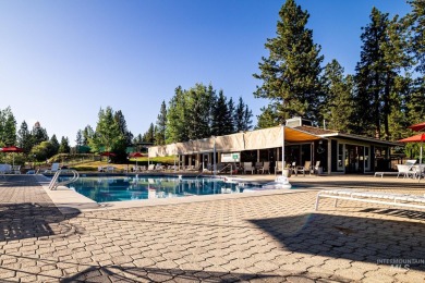 Charming Meadowcreek fully furnished home featuring three on Meadowcreek Golf Resort in Idaho - for sale on GolfHomes.com, golf home, golf lot