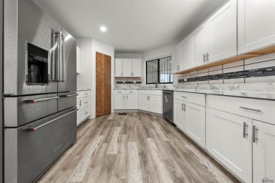 Welcome to this meticulously cared for for 2-bedroom, 2-bathroom on Mesa Del Sol Golf Club in Arizona - for sale on GolfHomes.com, golf home, golf lot