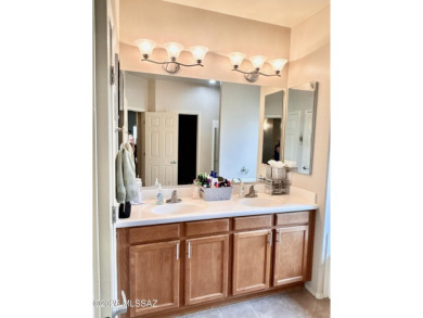 Gorgeous 3/2 home on oversized corner lot in desirable Racho Del on Del Lago Golf Club in Arizona - for sale on GolfHomes.com, golf home, golf lot