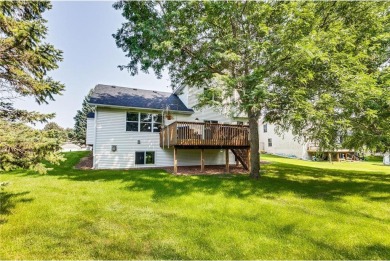 Fabulous modified 2 story home located in the high demand on Oneka Ridge Golf Course in Minnesota - for sale on GolfHomes.com, golf home, golf lot