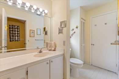 2-Story townhome on a quiet dead end street*Corner unit with a on Jim McLean Signature Course in Florida - for sale on GolfHomes.com, golf home, golf lot