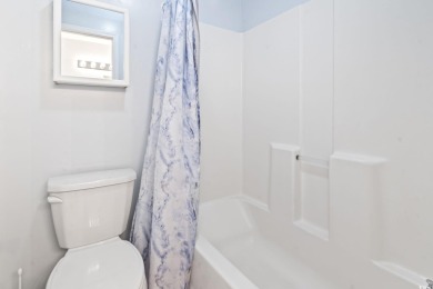 Welcome to this beautifully maintained 2-bedroom, 2-bathroom on River Oaks Golf Plantation  in South Carolina - for sale on GolfHomes.com, golf home, golf lot