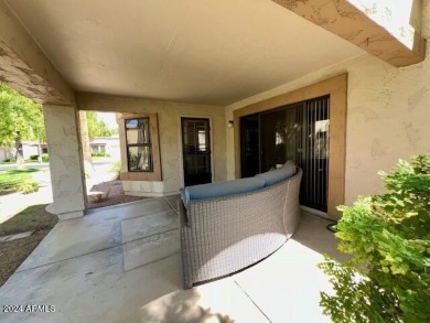 Charming End Unit Casita in beautiful Westbrook Village! on Westbrook Village Golf Club in Arizona - for sale on GolfHomes.com, golf home, golf lot