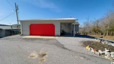 FANTASTIC HOME WITH AMAZING PANORAMIC VIEWS OF LAKE BARKLEY FROM on Mineral Mound Golf Course in Kentucky - for sale on GolfHomes.com, golf home, golf lot