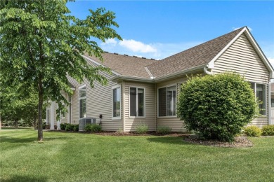 Spacious one level townhome on quiet cul-de-sac in Blaine's on TPC of the Twin Cities in Minnesota - for sale on GolfHomes.com, golf home, golf lot