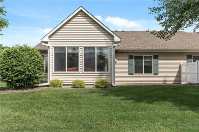 Spacious one level townhome on quiet cul-de-sac in Blaine's on TPC of the Twin Cities in Minnesota - for sale on GolfHomes.com, golf home, golf lot