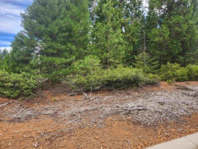 Great corner parcel in the Foxwood development. .22 and level on Bailey Creek Golf Course in California - for sale on GolfHomes.com, golf home, golf lot