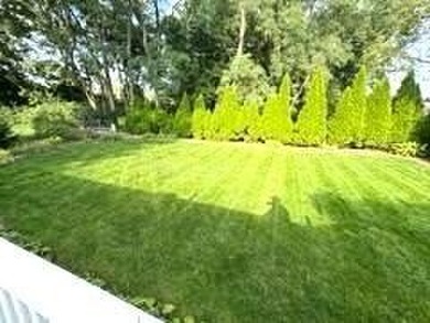 WELL LOVED AND MAINTAINED by the same owners for many years!!! on Lakes of the Four Seasons Country Club in Indiana - for sale on GolfHomes.com, golf home, golf lot