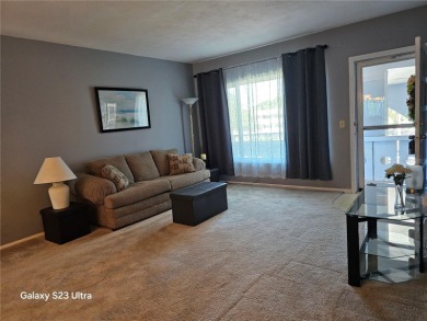 Comfortable and warm. This condo is a wonderful place to call on On Top Of The World Golf Course in Florida - for sale on GolfHomes.com, golf home, golf lot