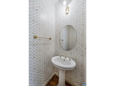 Great location in Glenmore.  End of the cul de sac with a on Glenmore Country Club in Virginia - for sale on GolfHomes.com, golf home, golf lot