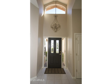 Come see this beautiful, well maintained, spacious and bright on Ironwood Golf Club in Arizona - for sale on GolfHomes.com, golf home, golf lot