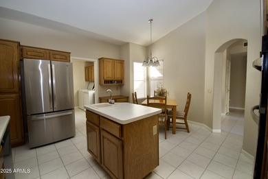 Come see this beautiful, well maintained, spacious and bright on Ironwood Golf Club in Arizona - for sale on GolfHomes.com, golf home, golf lot
