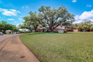 FANTASTIC PROPERTY with a GREAT LAYOUT for a growing FAMILY in on The Country Place in Texas - for sale on GolfHomes.com, golf home, golf lot