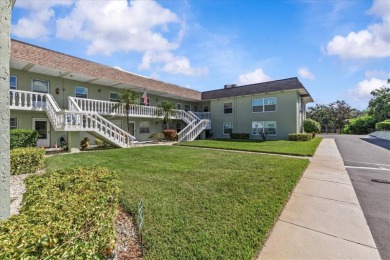 Amazing location in a 55+ community with a heated pool, tennis on Tarpon Springs Golf Course in Florida - for sale on GolfHomes.com, golf home, golf lot
