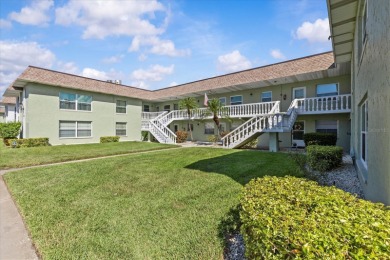Amazing location in a 55+ community with a heated pool, tennis on Tarpon Springs Golf Course in Florida - for sale on GolfHomes.com, golf home, golf lot