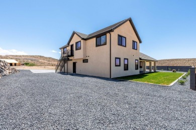 Beautiful modern home with stunning views of farmland in on Copper Rock Golf Course in Utah - for sale on GolfHomes.com, golf home, golf lot