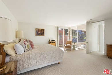 Fantastic value-driven price for this Mid-Century William F on Tamarisk Country Club in California - for sale on GolfHomes.com, golf home, golf lot