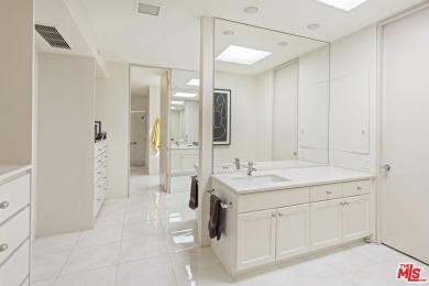 Fantastic value-driven price for this Mid-Century William F on Tamarisk Country Club in California - for sale on GolfHomes.com, golf home, golf lot