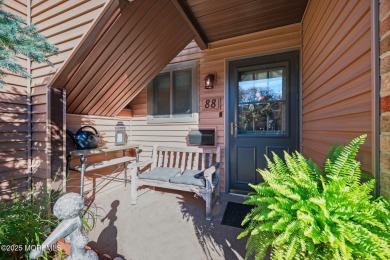 Nicely updated 2 bed 2 bath Villa 600 model w/bonus garage in on Shadow Lake Village in New Jersey - for sale on GolfHomes.com, golf home, golf lot