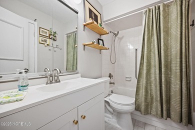 Nicely updated 2 bed 2 bath Villa 600 model w/bonus garage in on Shadow Lake Village in New Jersey - for sale on GolfHomes.com, golf home, golf lot