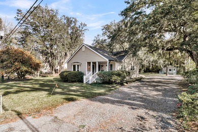 Nestled among the oak trees on this sought after street, this on Charleston Municipal Golf Course in South Carolina - for sale on GolfHomes.com, golf home, golf lot