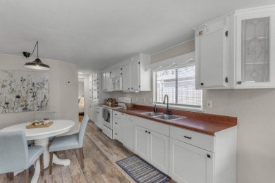 Won't find a more updated furnished home, WITH a golf cart for on Viewpoint Golf Resort in Arizona - for sale on GolfHomes.com, golf home, golf lot