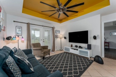 This casita has it all! Relax and enjoy in this modern, updated on South Padre Island Golf Club in Texas - for sale on GolfHomes.com, golf home, golf lot