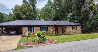 Welcome to this amazing home in Golf View - one of Jackson's on Jackson Links Golf Course in Alabama - for sale on GolfHomes.com, golf home, golf lot