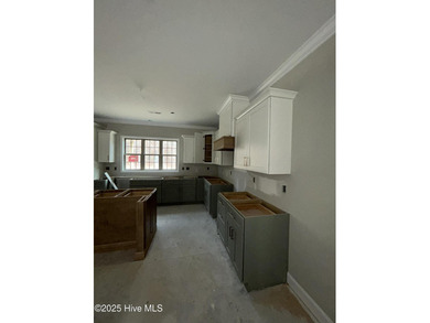 Beautiful 3 bedroom 2.5 bath Ranch home WITH finished bonus on Deercroft Golf and Country Club in North Carolina - for sale on GolfHomes.com, golf home, golf lot