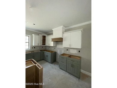 Beautiful 3 bedroom 2.5 bath Ranch home WITH finished bonus on Deercroft Golf and Country Club in North Carolina - for sale on GolfHomes.com, golf home, golf lot