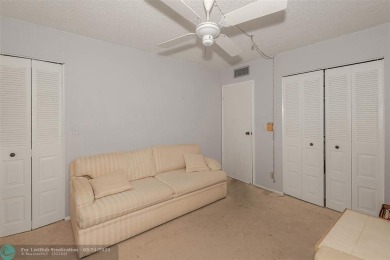 HANDYMAN SPECIAL!!! Don't Miss Out On The Opportunity To Own on Oriole Golf and Tennis Club in Florida - for sale on GolfHomes.com, golf home, golf lot