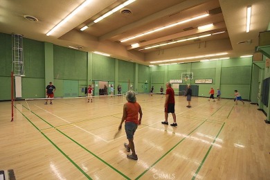 Welcome to this stunningly renovated 2Bd/2Bath end-unit home in on Leisure Village Par 3 Golf Course in California - for sale on GolfHomes.com, golf home, golf lot