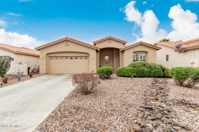 COMES FULLY FURNISHED! Rare turnkey Home in Sun Lakes! Tucked on Oakwood Golf Club  in Arizona - for sale on GolfHomes.com, golf home, golf lot