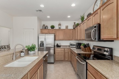 COMES FULLY FURNISHED! Rare turnkey Home in Sun Lakes! Tucked on Oakwood Golf Club  in Arizona - for sale on GolfHomes.com, golf home, golf lot