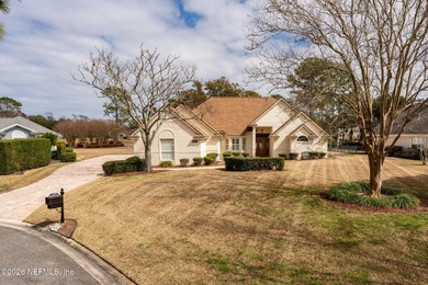 Beautifully maintained one story, 3 bedroom,2 bathroom home on Jacksonville Golf and Country Club in Florida - for sale on GolfHomes.com, golf home, golf lot