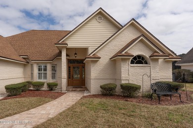 Beautifully maintained one story, 3 bedroom,2 bathroom home on Jacksonville Golf and Country Club in Florida - for sale on GolfHomes.com, golf home, golf lot