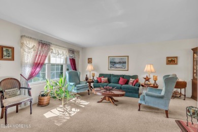 Don't miss out on this highly sought-after Cambridge unit in the on Raintree Golf Course in New Jersey - for sale on GolfHomes.com, golf home, golf lot