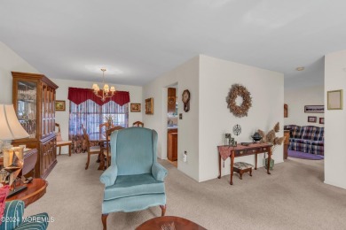 Don't miss out on this highly sought-after Cambridge unit in the on Raintree Golf Course in New Jersey - for sale on GolfHomes.com, golf home, golf lot