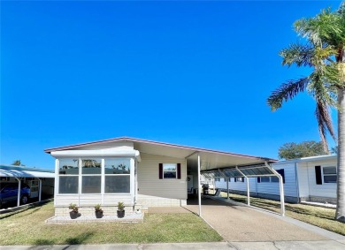 This beautifully updated 2-bedroom, 2-bathroom home in Fairway on Fairway Village Golf Course in Florida - for sale on GolfHomes.com, golf home, golf lot