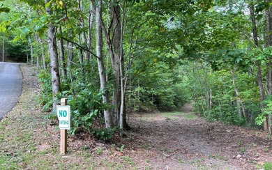 NORTH CAROLINA MOUNTAIN LOT!! This beautifully wooded 2.24 acre on Mountain Harbour Golf Club in North Carolina - for sale on GolfHomes.com, golf home, golf lot