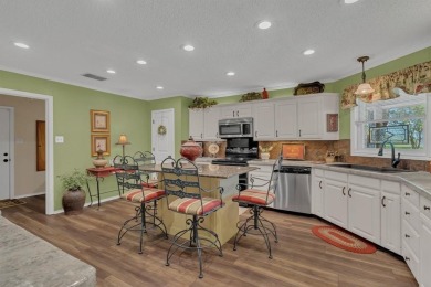 Immaculate and ready for immediate move in! This 3 BR, 2 BA, 2 on Lake Kiowa Golf Course in Texas - for sale on GolfHomes.com, golf home, golf lot