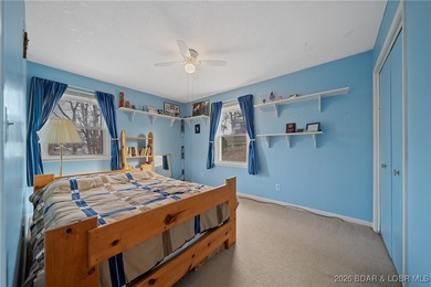 Charming home in well-kept Neighborhood with a Community Dock on Sycamore Creek Golf Club in Missouri - for sale on GolfHomes.com, golf home, golf lot