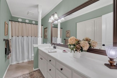 Immaculate and ready for immediate move in! This 3 BR, 2 BA, 2 on Lake Kiowa Golf Course in Texas - for sale on GolfHomes.com, golf home, golf lot