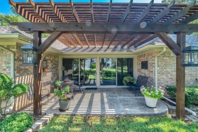 Immaculate and ready for immediate move in! This 3 BR, 2 BA, 2 on Lake Kiowa Golf Course in Texas - for sale on GolfHomes.com, golf home, golf lot