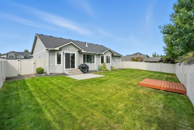 This charming Greenstone built 4-bed, 2-bath home sits on a on Eagle Ridge Golf Course in Washington - for sale on GolfHomes.com, golf home, golf lot