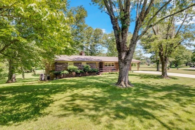 This well-maintained, all-brick ranch-style home boasts 2902sf on Hidden Valley Golf and Country Club in Tennessee - for sale on GolfHomes.com, golf home, golf lot