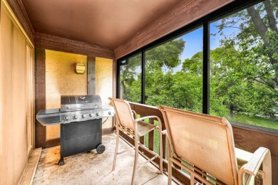 Welcome to this spacious and inviting 3-bedroom, 2-bath on Oak Hills Country Club in Illinois - for sale on GolfHomes.com, golf home, golf lot