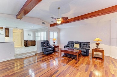 Under contract-accepting backup offers. If outdoor living tops on University Park Country Club in Florida - for sale on GolfHomes.com, golf home, golf lot