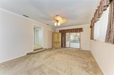 Under contract-accepting backup offers. If outdoor living tops on University Park Country Club in Florida - for sale on GolfHomes.com, golf home, golf lot